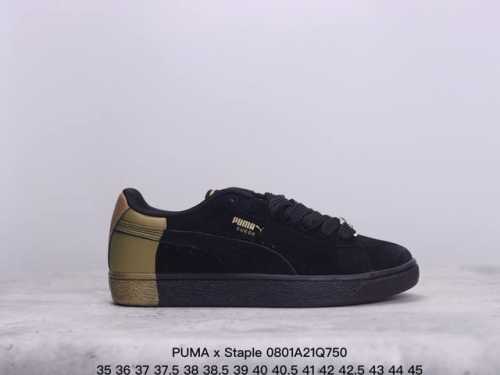 彪马 Puma X Staple 和平鸽 运动板鞋 Jeff Staple将纽约的标志性元素 鸽子应用于该鞋款中，也融合进了激发其设计灵感的坚毅果敢的纽约人精神