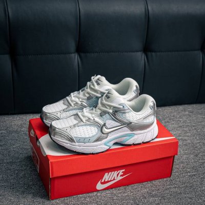核心私 nike V5 Rnr 千禧年经典复古跑鞋 #搭载泡绵中底厚实而轻盈匠心细节巧搭立体耐克勾标志焕新演绎复古 货号 Hq7901 103 尺码 36 36