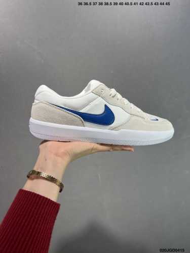 耐克Nike Sb Force 58是一款将前沿创新带入街头的单品，它具有硫化杯底，具有出色的耐用性和灵活性。使用帆布和绒面革，在饰面上放置通风口，它自始至终都