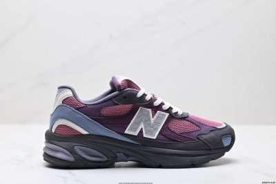 公司级New Balance M2010系列 新百伦 复古老爹风网布跑步休闲运动鞋 新百伦经典配色 沿袭了面世之初的经典科技 以Encap中底配以升级版 N-E