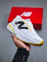 New Balance Nb Fuelcell Supercomp Nb X Rebel跑步鞋 Fuelcell Supercomp Trainer采用fuel