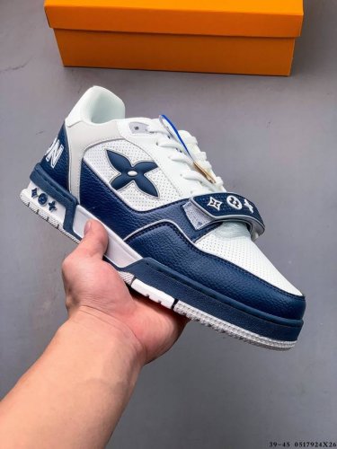 路易威登 Louis Vuitton Lv路易威登板鞋 乘风破浪的姐姐争先种草款,舒适透明底和百搭性霸屏整个时尚娱乐圈 正品1:1套楦复刻 细节调整完美主义 鞋