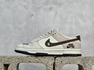 放店私 Nk Sb Dunk Low 巴宝莉联名 贴布棕勾 周年高端定制 低帮休闲板鞋 Dj2024-088 #定制鞋盒 大厂纯原品质出货 超高清洁度 皮料切割