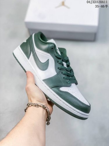 头层公司级真标带半码！ 耐克nike Air Jordan 1 Mid“ Aj1 乔1代 乔丹一代低帮经典复古文化休闲运动篮球鞋采用荔枝纹头层皮与牛剖革鞋面材质
