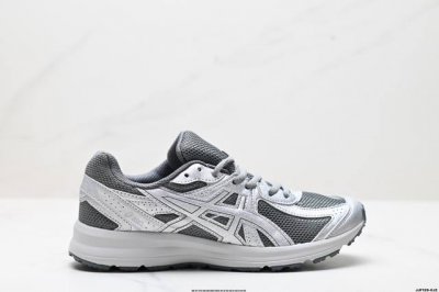 230 公司级亚瑟士Asics Jog 100S 复古单品 网面休闲透气跑步鞋 鞋款采用亚瑟士Amplifoam科技 为运动中带来回弾性和轻量性感受 工程网眼鞋