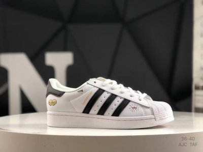 140 阿迪达斯Adidas Superstar 贝壳头经典百搭休闲板鞋 货号：Gy9023 尺码：36-40 Ajc Taf