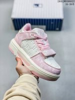 210 mlb/韩国F&F旗下运动品牌 男女鞋真标半码制，采用荔枝纹纤维革面鞋面材质，5Cm厘米外增高轻质发泡中底组合耐磨橡胶外底片2022Ss春季学院穿搭爆款