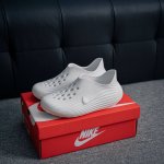 核心私 nike Reactx Rejuven8 耐克夏日穿搭凉鞋 #采用质感柔软且出众回弹的 Reactx泡绵 缔造非凡舒适的日常穿着体验 助你保持活力 货号