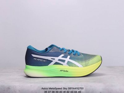 asics亚瑟士全新碳板竞速跑鞋，Metaspeed Sky马拉松缓震跑步鞋 亚瑟士asics Metaspeed Sky 是一款专业级出色的碳纤维板跑步鞋，具