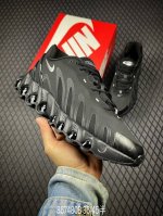 公司级nike Air Max Dn8 耐克2024全新气垫跑鞋 #全新鞋款在同侧采用了四个圆柱仓式的设计 不仅有防滑耐磨性功能 还搭配了周围一圈柔软的泡棉材质