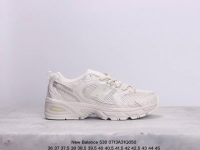 公司级new Balance 530 复古跑鞋 小红书爆款 官网售罄 这双鞋确实是nb家经典复古款式之一，以全新科技诠释，成功打造530鞋款，鞋面在保持530基