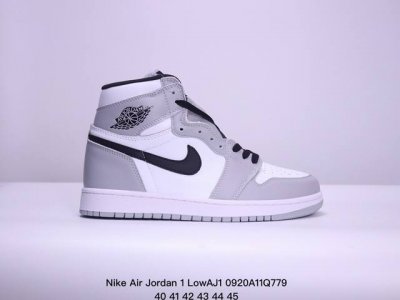 特价 公司级耐克nike Air Jordan 1 Lowaj1乔丹一代中帮经典复古文化休闲运动篮球鞋 Xm0920Q779
