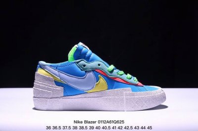 Nike 耐克 男女鞋真标抽屉原盒制，同源纳帕皮鞋头+叠层鞋眼片，原档案数据开发钩子位置校对，原厂高水准复杂手工硫化工艺，激光定点手工黏贴围条翘度，前后鞋身共七