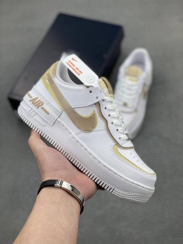 Nk Air Force 1 Shadow 轻量增高低帮百搭板鞋 拼接马卡龙 全新少女系解构主义设计双层轻量Eva发泡中底+防滑Rb橡胶外圈底鞋底 原楦头原纸板