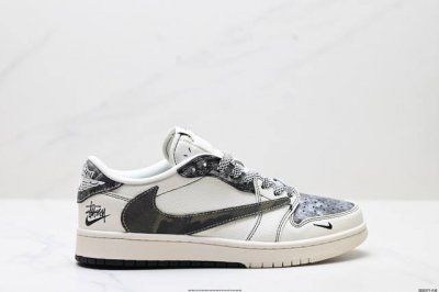 公司级Aj1倒勾Travis Scott X Air Jordan 1 ” Reverse Mocha “ Aj1乔1 Ts 闪电 联名倒钩 低帮文化篮球鞋 完