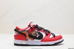 公司级耐克nike Dunk Low 扣篮系列 解构抽绳复古低帮休闲运动滑板板鞋 采用脚感柔软舒适zoomair气垫 有效吸收滑板等极限运动在落地时带来的冲击力