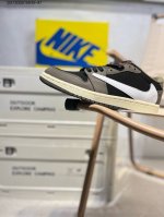 110 Air Jordan 1 Low Golf Sp"Neutral Oliv"Aj1乔丹一代高尔夫版系列低帮经典复古文化休闲运动鞋“Ts联名倒钩”Cq42