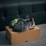 120 核心私 椰子Slide侃爷同款 紫粉 Yeezy凉拖鞋 夏季洞洞鞋 一字拖外穿沙滩鞋 尺码: 36 36.5 37.5 38 38.5 39 40 40