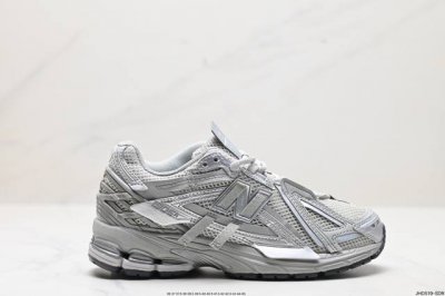 公司级new Balance M1906系列 复古单品宝藏老爹鞋款 公司级 复古元素叠加 质感超级棒 楦版型材料细节做工精细 作为nb最经典的档案鞋型之一 与