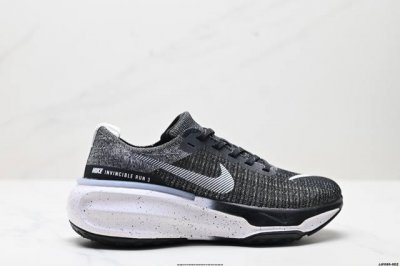 真标耐克Nike Zoomx Invincible Run Fk3 短跑马拉松系带系列轻量休闲运动慢跑鞋 货号:Fj1046-100 尺码:36 36.5 37