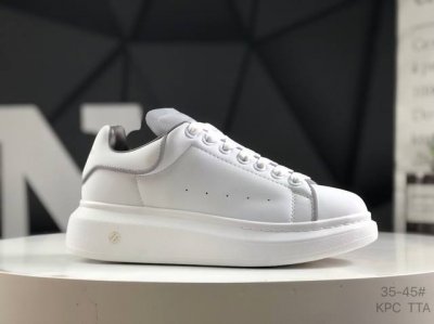 意大利高奢品牌-亚历山大 麦昆 Alexander Mcqueen Oversized Sneakers 低帮时装厚底休闲运动小白板鞋 货号 553770 码数