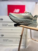 new Balance Nb Fuelcell Supercomp Nb Fuelcell跑步鞋 Fuelcell Supercomp Trainer采用Fue