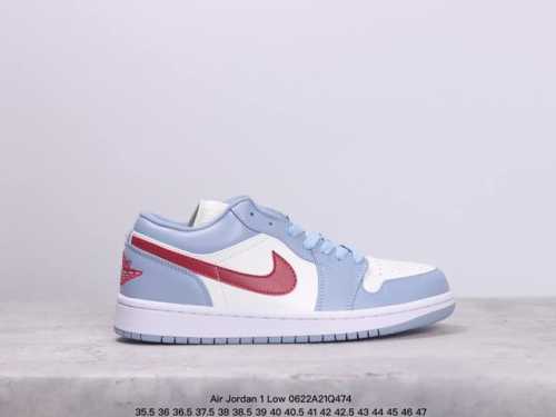 耐克 乔丹air Jordan 1 Low Aj1 乔1 低帮复古文化休闲运动篮球鞋 从1985 年面世的元年款汲取设计灵感，采用简洁大方的经典外观，熟悉中带一