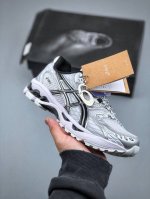 320支持放店 Asics/亚瑟士 透气网眼鞋面配合部分合成革材质 采用全新Ahar+橡胶材质,更加耐磨日本专业跑鞋品牌·Asics/亚瑟士 Tiger Gel