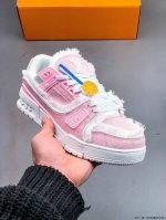 全新Lv路易威登Louis Vuitton Trainer Sneaker Low 休闲运动文化百搭板鞋 0214861S26