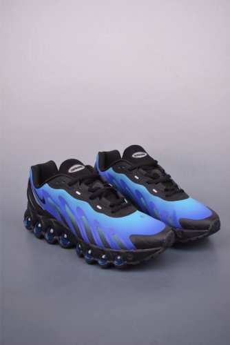 nike Air Max Dn8 全掌科技气垫 缓震运动跑鞋 dn8的核心亮点在于其八腔气垫结构 根据不同部位设定的气压值专为行走设计 提供卓越的舒适感 鞋面的