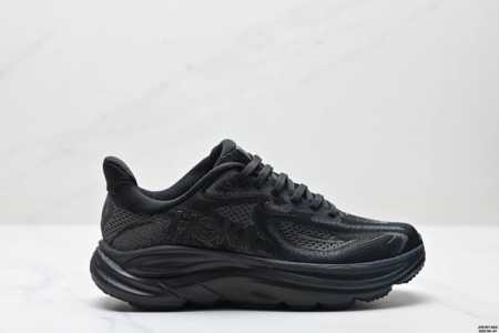 公司级小红书推荐Hoka M Clifton 10 全新配色 这个品牌来自于新西兰的毛利语，Hoka表示大地，One One表示飞越，连起来就是飞越地平线，On - 点击图像关闭