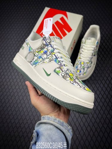 C 公司级Nike Air Force 1 07 原楦头原纸板 打造纯正低帮空军版型 专注外贸渠道 全掌内置蜂窝气垫 原盒配件 原厂中底钢印 拉帮完美 货号:D
