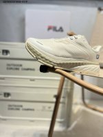 Fila Fusion 斐乐 潮牌低帮运动休闲鞋 Filafusion主要以时尚运动文化 跨界联名为主 结合当下广受欢迎的滑板街篮 棒球、骑行等时尚运动 运用拼