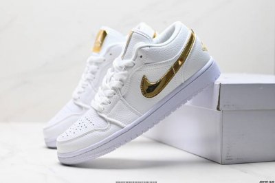 真标nike Air Jordan 1 Low Aj1乔1低帮休闲板鞋 同步官方配色 官方货号:Dc0774-105 Id:Jdd101-Qj D