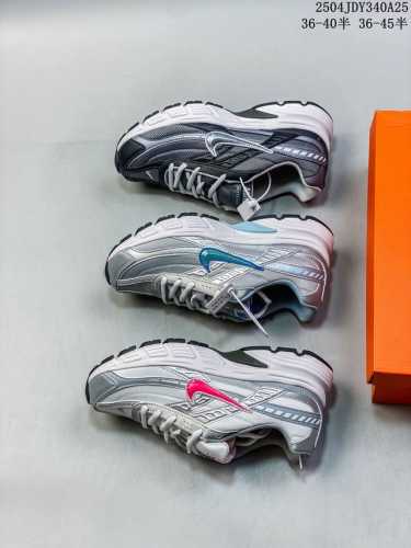 真标 Ins爆火全新韩系古着风，回味经典 Nike 耐克Initiator Running创始者系列复古厚底增高老爹休闲运动舒适跑鞋。 尺码: 36-45含半码