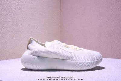 nike Free 2025 耐克新款飞织面 透气缓震运动跑鞋 官方同步出货 飞织鞋面提供出色的弹性和支撑力鞋底融入凹槽设计 塑就柔韧灵活性 令运动自由无拘加厚