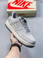 海外限量发售！公司级Nike Air Force 1 '07 Low “Supreme联名 军绿红标”空军一号 低帮 运动鞋 休闲鞋 折边针车 工艺难度大 原楦