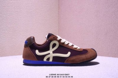 loewe罗意威 Ballet Runner 2.0小牛皮 圆头系带 低帮 生活休闲鞋 罗意威全新版大头运动鞋Ballet Runner2.0，以其独特的设计和