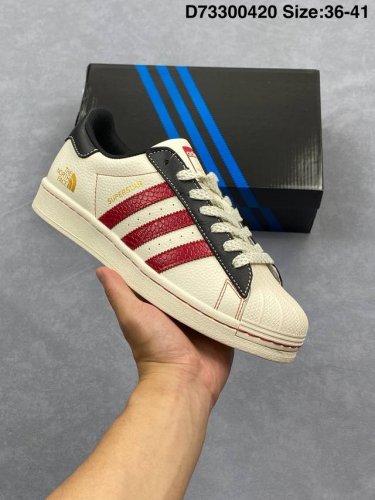 阿迪达斯Adidas三叶草 Originals Superstar Ii 贝壳头系列低帮经典百搭休闲运动板鞋 货号：Jh5470 尺码：如图 D73300420
