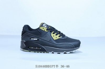 nike Air Max 90 经典复古小气垫缓震跑鞋 鞋面由皮和革织物打造，犀利的条线打造出酷劲十的足视觉效果 网布鞋增面强透气性，穿着为极舒适 经可典视气垫