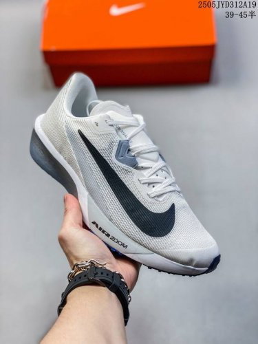 公司级耐克Nike Air Zoom Rival Fly 4超弹透气轻量跑步鞋鞋款搭载 Flyknit 材料 出众弹性 易于穿脱 采用React技术 轻盈耐 跑