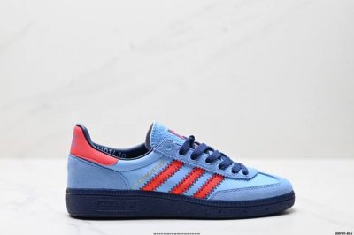 公司级Adidas Handball Spezial 官方正确版本 阿迪达斯经典款 复古休闲板鞋 全鞋采用反毛皮制作 牛筋耐磨大底 承载青春情怀的板鞋 经典三条