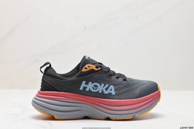 真标小红书推荐hoka W Bondi 8全新配色 这个品牌来自于新西兰的毛利语，Hoka表示大地，One One表示飞越，连起来就是飞越地平线，One One