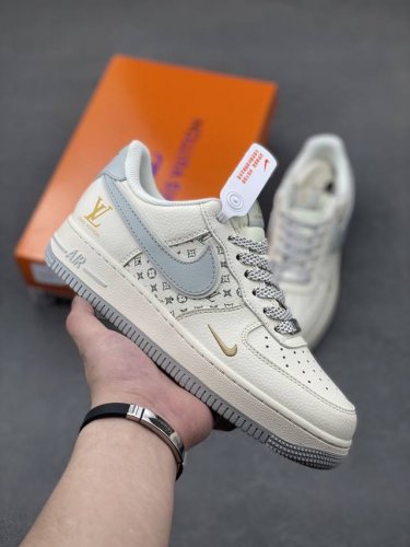 海外限量发售 公司级Nike Air Force 1 '07 Low 空军一号 低帮 运动鞋 休闲鞋 折边针车 工艺难度大 原楦头原纸板 原装鞋盒 定制五金配件