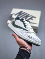 Travis Scott X Nike Air Jordan 1 Low X Bape 白绿迷彩 Air Jordan 1 Low 反转白绿迷彩倒钩 纯原版本全