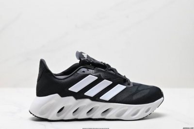 公司级阿迪Adidas Switch Fwd M阿尔法系列 公司级真标真爆 休闲运动套脚慢跑鞋 德国Continental马牌橡胶外底 升级爆米花 极具踩”屎“