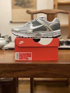 公司级 平台货 Zoom 5 跑鞋 灰银 Fj415 3 男女鞋 35.5 36 36.5 37.5 38 38.5 39 40 40.5 41 42 42.5