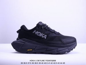 公司级小红书推荐HOKA U SKYLINE-FLOAT X全新配色 这个品牌来自于新西兰的毛利语，HOKA表示大地，ONE ONE表示飞越，连起来就是飞越地平