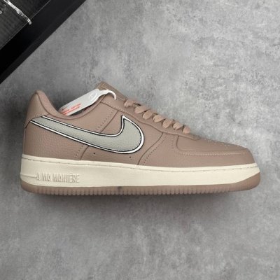 本地 核心私 a Ma Mani Re X Nike Air Force 1'07 Low 联名款 粉棕空军一号低帮休闲板鞋 #优质的皮料质感 Amm 标志性的