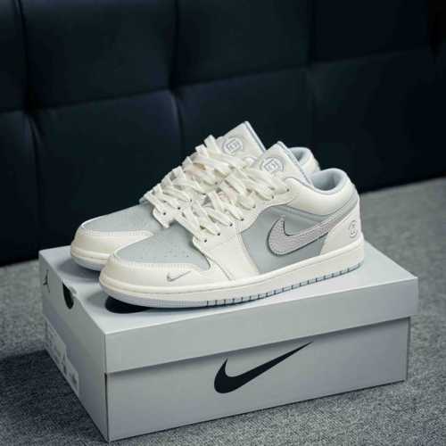 Air Jordan 1 Low 乔丹篮球鞋男女潮流板鞋 货号：Dc2024 024 尺码：36 36.5 37.5 38 38.5 39 40 40.5 41